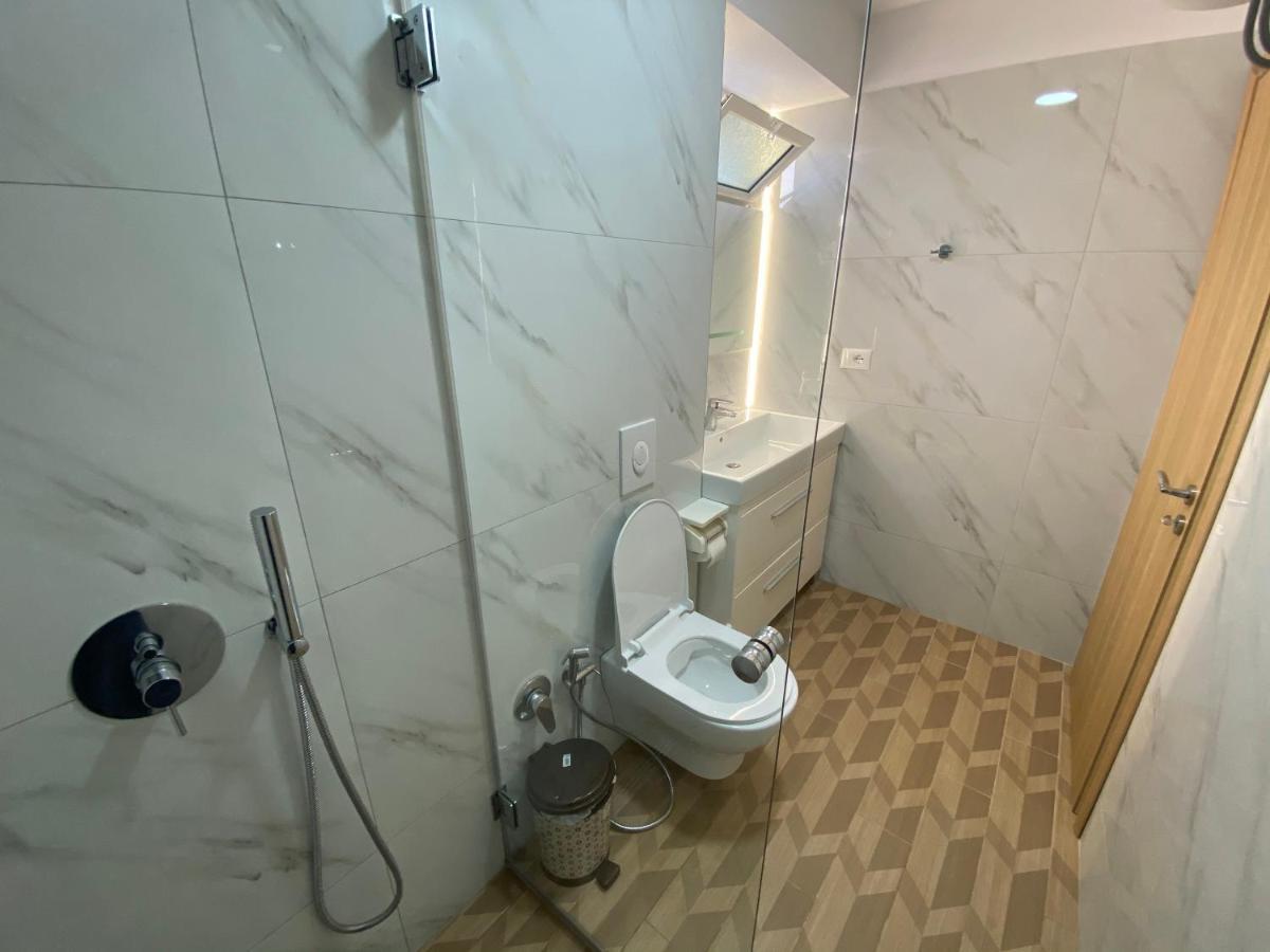Hotel Progon House Tepelene Exterior foto